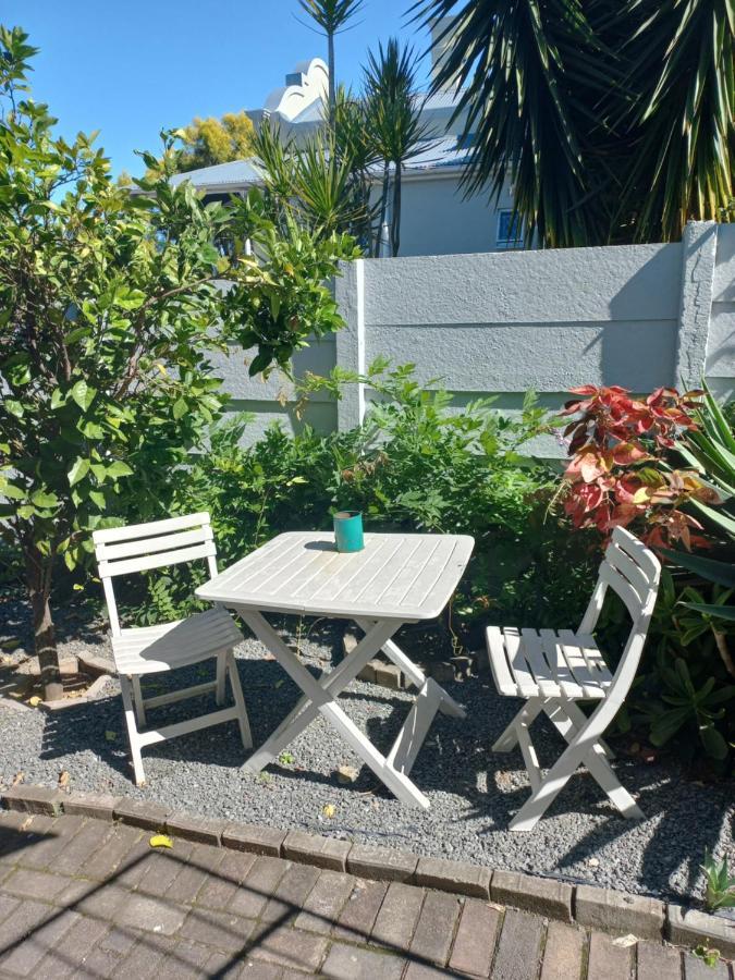 Dreamers Guesthouse - No Loadshedding King William's Town Extérieur photo