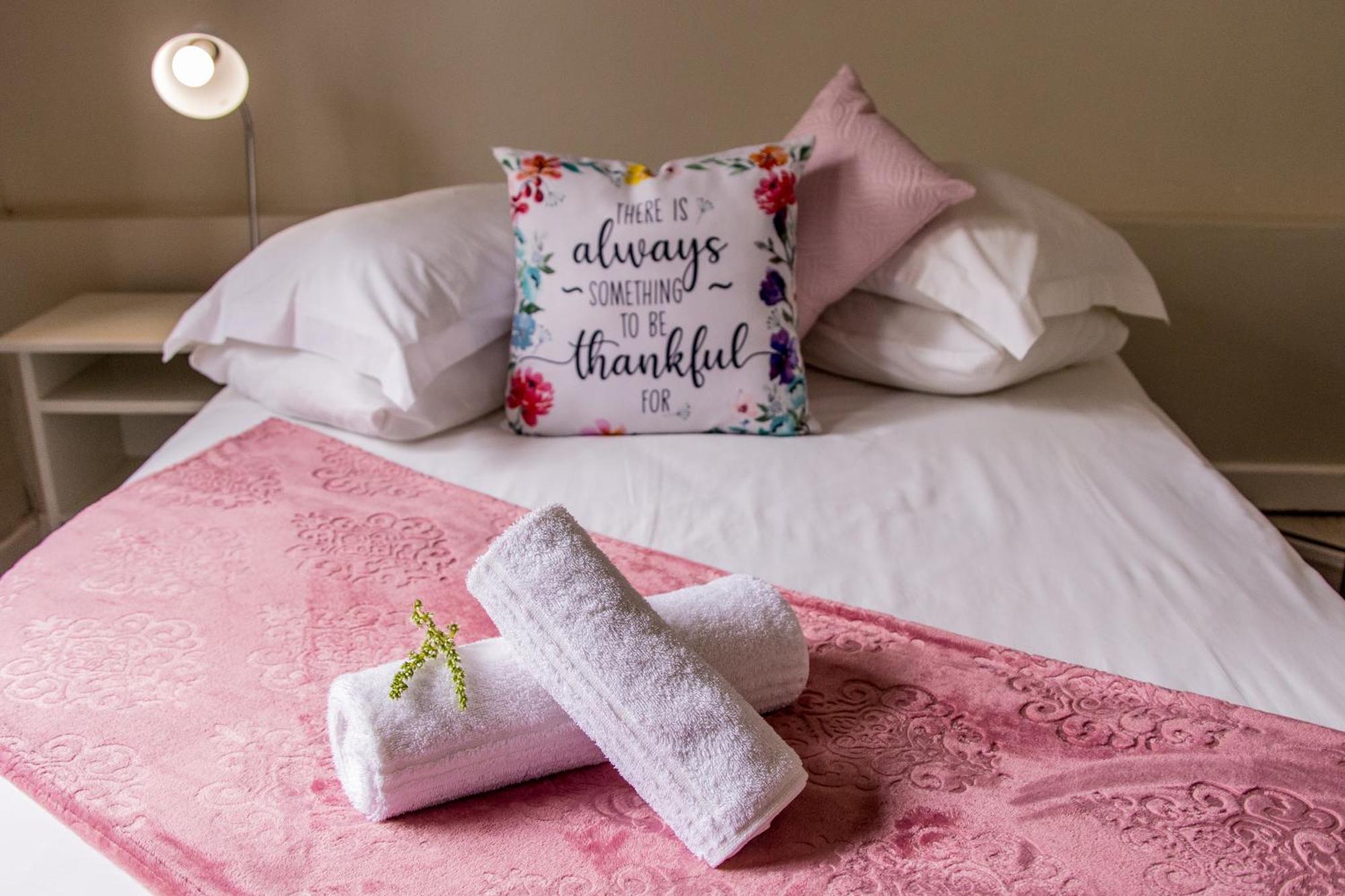 Dreamers Guesthouse - No Loadshedding King William's Town Extérieur photo