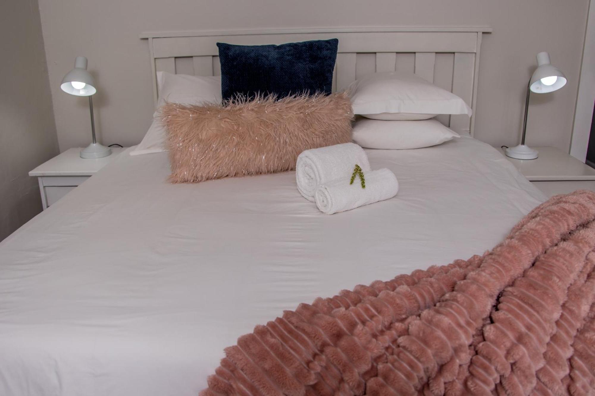 Dreamers Guesthouse - No Loadshedding King William's Town Extérieur photo