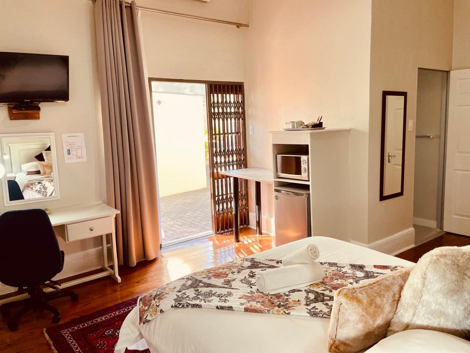 Dreamers Guesthouse - No Loadshedding King William's Town Extérieur photo